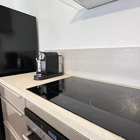 Apartment Bright 1-bedroom In The Heart Of The Marais Paris